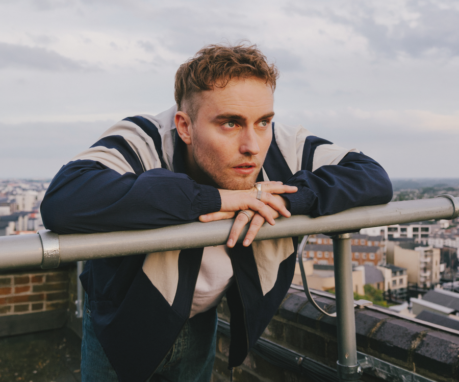 Sam Fender mobile